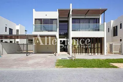 V3 Type | 6BR + M | Spacious Layout | Single Row