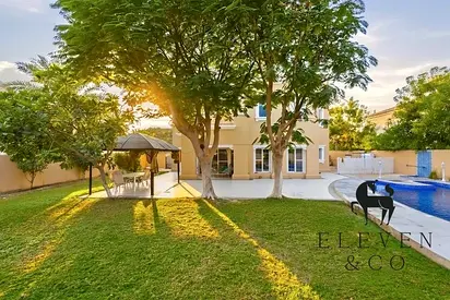 4BR Villa | Private Pool | Large Plot