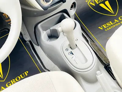 2023 Nissan SUNNY 照片 15