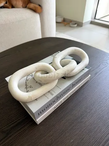 Decorative Marble Link Chain Bookend/Ornament