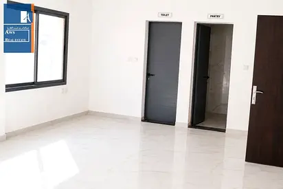 Affordable Studio for Executives | Close to Essential Needs