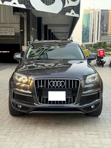 2011 Audi Q7 S Line Full option