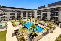 Spacious | Ellington | Pool View | Vacant