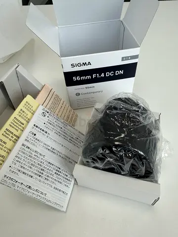 Sigma 56mm F1.4 DC DN Sony lens (boxed, like new)