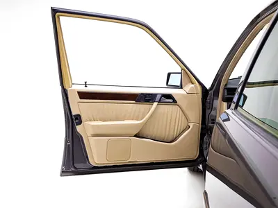 1994 Mercedes-BENZ E-CLASS — миниатюра 19