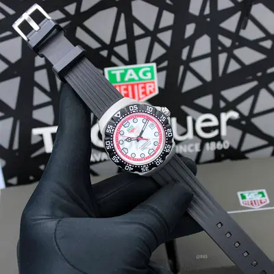 TAG formula 1 solargraph automatic mens watch