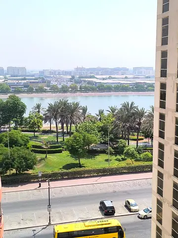 CLOSE TO NAHDA POND PARK STUNNING 2BHK AVAILABLE FOR RENT