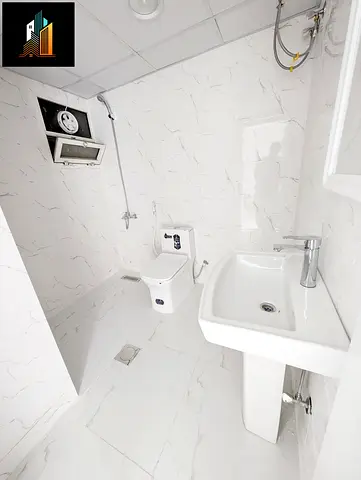 NEW RENOVATED 2BHK/2 BATHROOMS+BALCONY