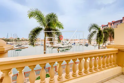 Waterfront View I Furnished I Luxurious Living