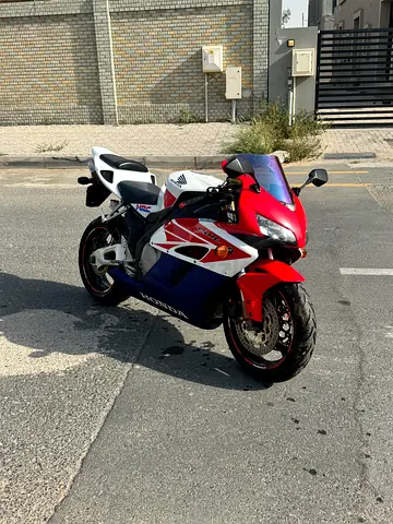 Honda CBR 1000RR 2005 Japan clean bike