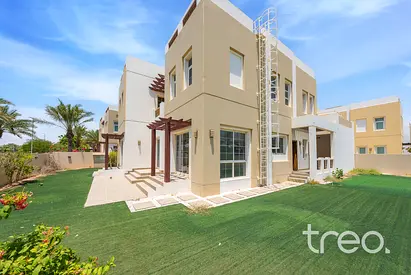 Standalone Villa | Vacant Now | Generous Plot