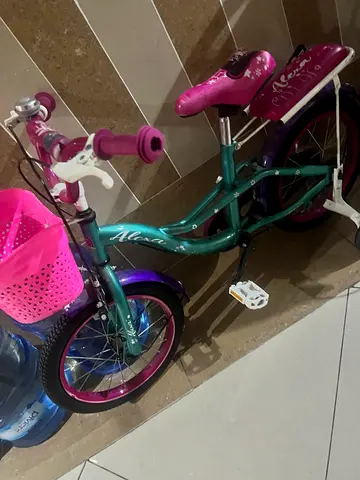 الشارقةً الخان