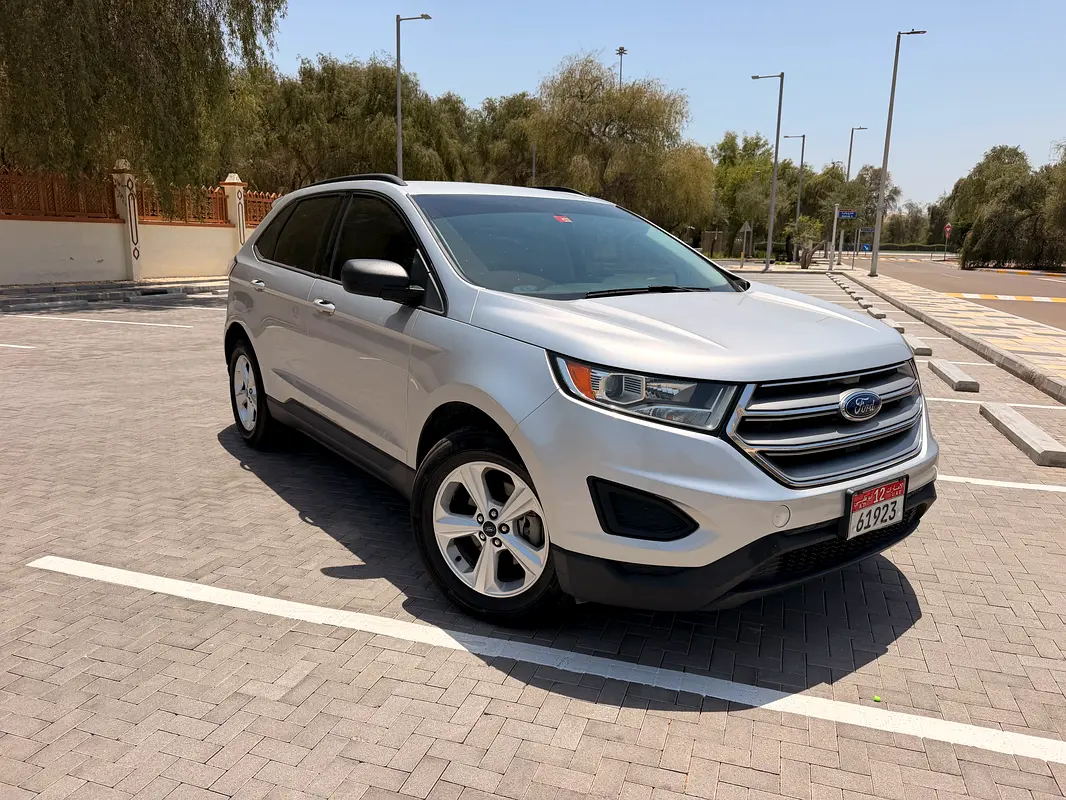 Ford Edge 2017 — photo 1 of 10