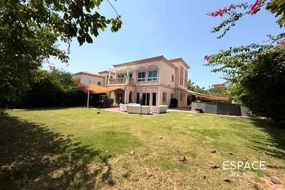 Spacious | Independent | Large 2 Bedrooms