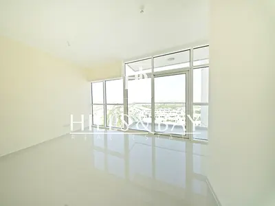 Corner Unique Layout | Golf View | Vacant Now