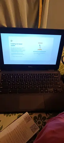 Dell chrome book 4gb ram 32 gb storage