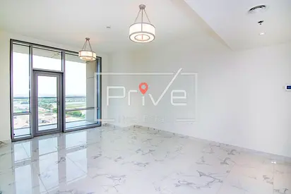 Canal View | Vacant on May |High Floor
