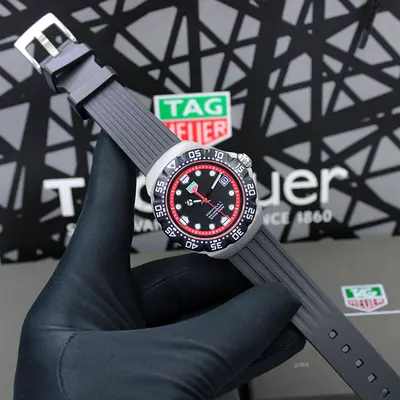 TAG formula 1 solargraph automatic mens watch