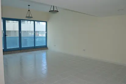 Fabulous 2 BHK Apt In Sheikh Zayed Road