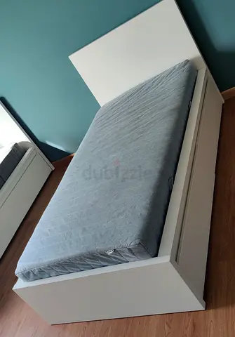 Ikea Single bed with mattress available in perfect condition