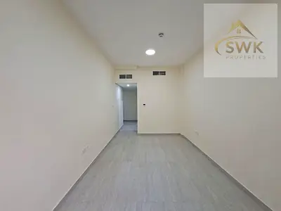 Spacious Studio | Prime Location for Family & Bachelor