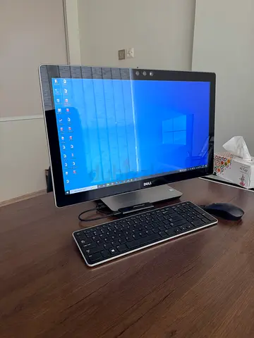 Dell All-in-One Desktop with Wireless Keyboard  Mouse - Excellent Conditions