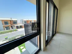 Rent in a gated community | Easy access to Dubai | Full services | Gym | Large swimming pool | Secur