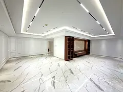FULLY UPGRADED 4 BEDROOM | HIGH FLOOR | SEA &amp; LAGOON VIEW