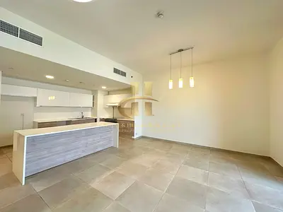 Elegant | Luxury living | Fully fitted kitchen