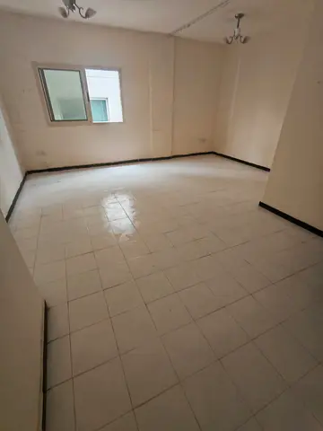 A well-located apartment is available for annual rent in Al Qasimia Al Mahatta opposite Al Mahatta Park. The property is situated in a lively and desi