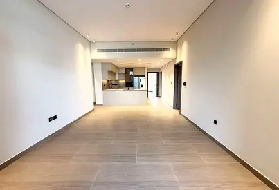 3 BEDROOM | HUGE LAYOUT | ELEGANT