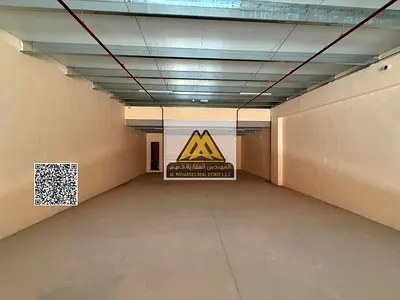 | موقع حيوي | قريب من جميع الخدمات | مساحة كبيرة |