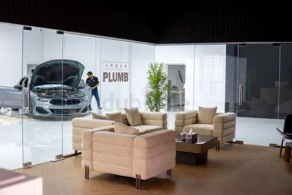 Turnkey Automotive Workshop Facility for Sale – Al Quoz