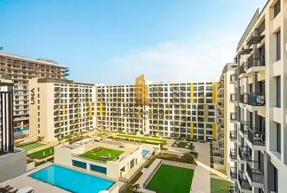 Vacant | High Floor | Pool View | Fitted Kitchen