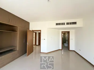 3 Bedroom Villa For Rent in Barashi | Maid Room