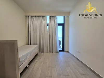 READY TO MOVE // SPACIOUS LAYOUT // DEDICATED PARKING