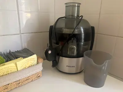Philips juicer