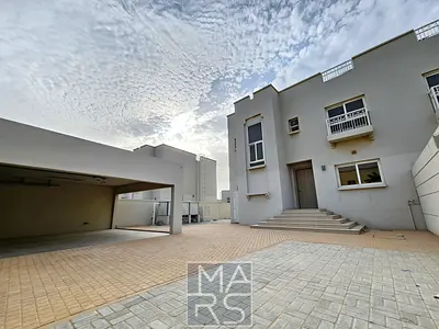 فيلا بثلاث غرف نوم | تصميم عصري | جاهزة للسكن | فلل أواسيس، باراشي
