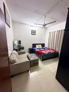 Family Flat only for Couple available,  Ready to Move,  Neat and Clen in  this flat, Child No allow