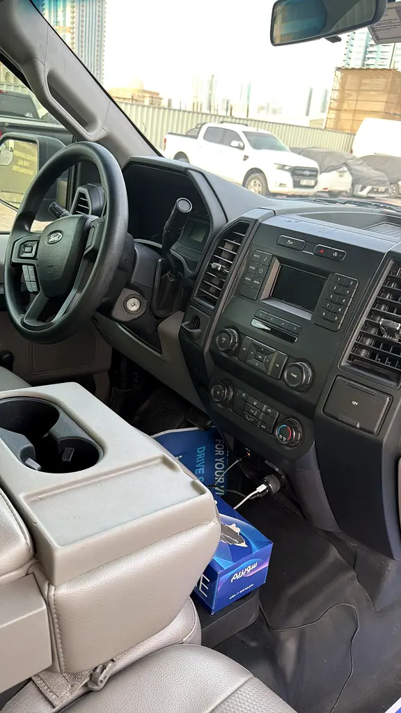 Ford F-150 2018 — photo 1 of 9