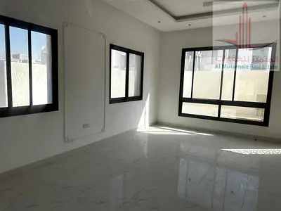 شقة جديدة أول ساكن للإيجار في النعيمية 2 بمساحة واسعة وموقع حيوي قريب من مخرج دبي والشارقة بسعر 31 ألف سنوياً على 4 دفعات