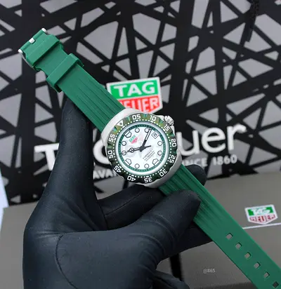 TAG formula 1 solargraph automatic mens watch
