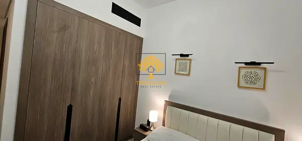SPACOIUS LAYOUT | FULLY FURNISHED | 4 CHEQUES