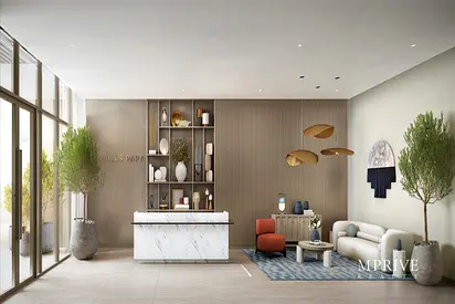 Garden View | High Floor | Close to Mall