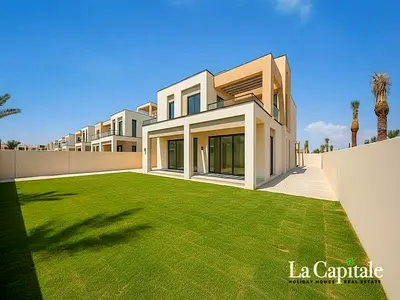 HUGE PLOT | LUXURY VILLA | PREMIUM LOCATION