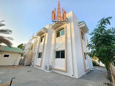 4 Bed rook 2 Hall 1 Majlis wardrobe Maids room big gardan 120k big villa