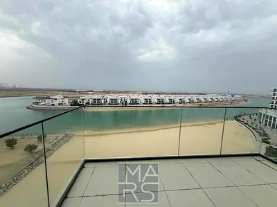 Spacious Brand New | City + Sea View
