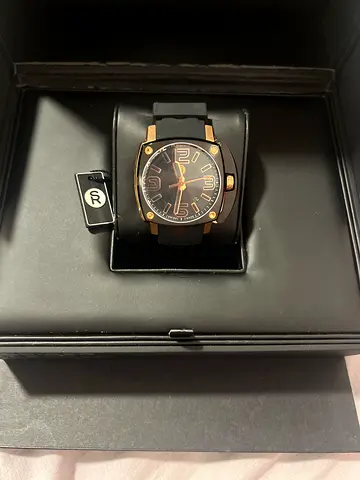 Mens Black Sport Watch with Gold Accents - Like New