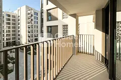Modern Living I Ready to Move I Best Offer