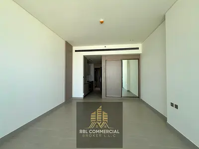 Marina Skyline Views | Studio | High Flooor | Unfurnished | Ready to Move in